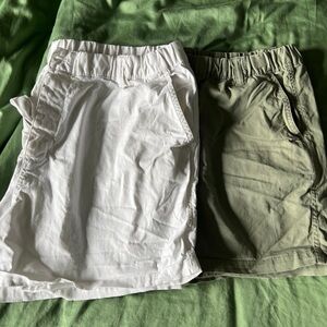 Bear Bottom men’s 5.5” inseam shorts bundle of 2 size XXL